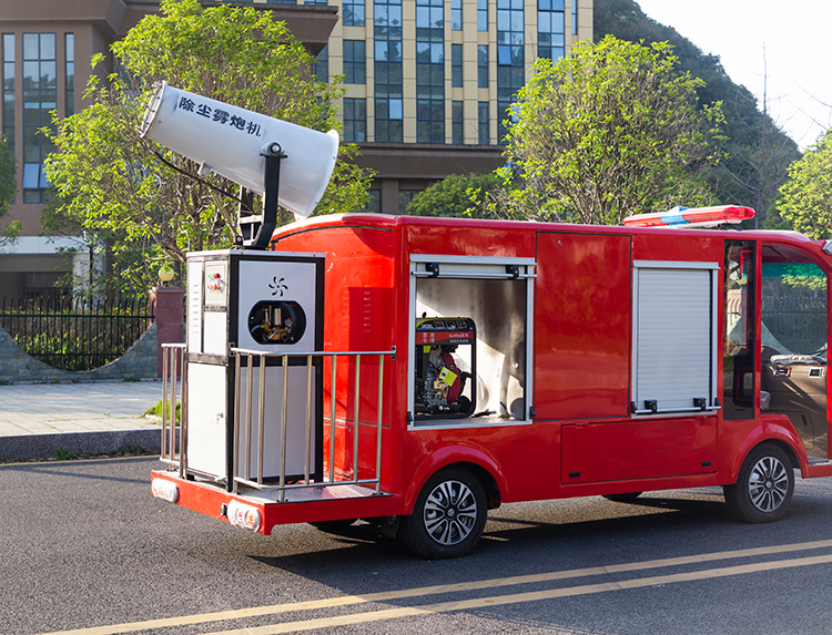 2座除塵車，道路降塵霧炮車